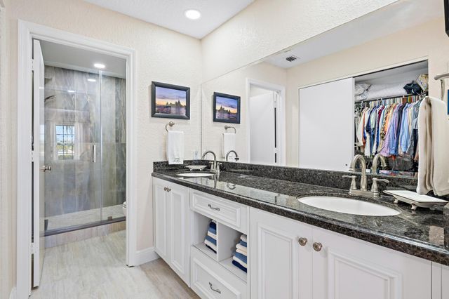 2339 Treasure Isle Drive 42, Palm Beach Gardens, FL 33410