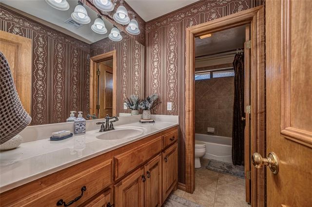 2420 SW 116th Street, Oklahoma City, OK 73170