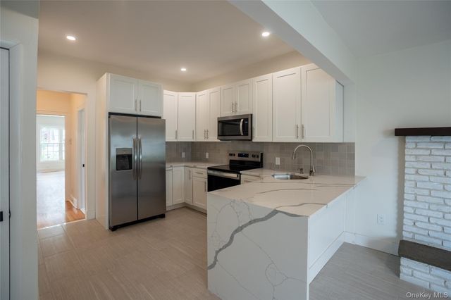 24 Nimitz Street, Huntington, NY 11743