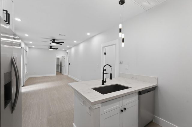 28 Parsons Valley, Conroe, TX 77303