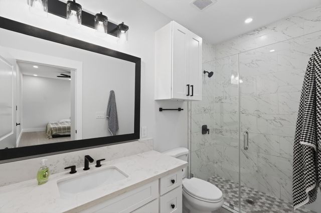 28 Parsons Valley, Conroe, TX 77303