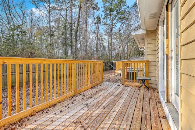 201 Sweetbriar Road, Summerville, SC 29485