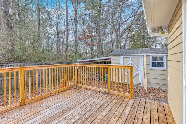 201 Sweetbriar Road, Summerville, SC 29485