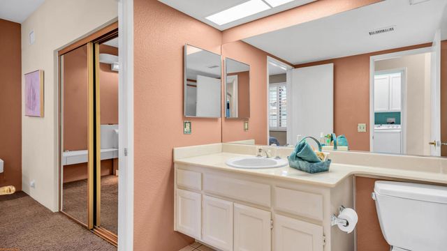 106 Towle Circle, Palm Desert, CA 92211