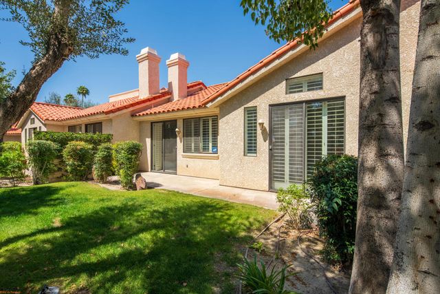 106 Towle Circle, Palm Desert, CA 92211