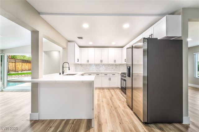 2853 Artic Street, Las Vegas, NV 89121