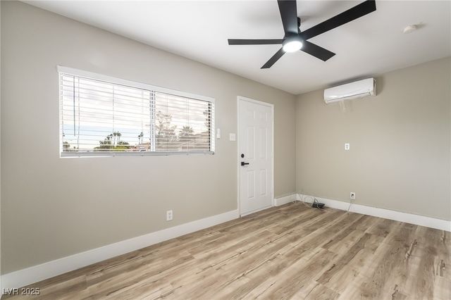 2853 Artic Street, Las Vegas, NV 89121