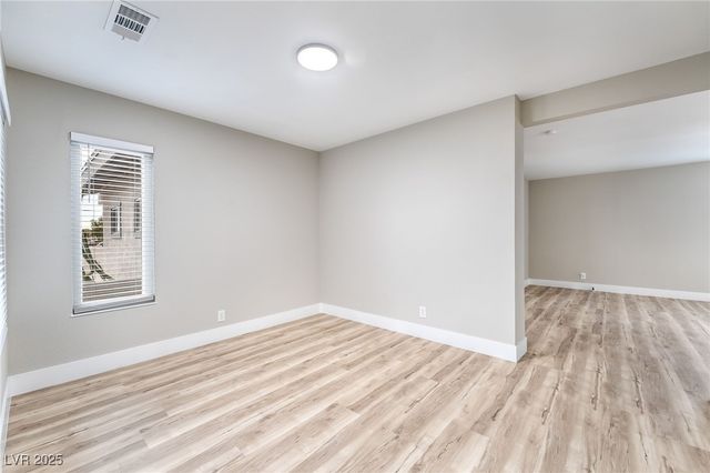 2853 Artic Street, Las Vegas, NV 89121