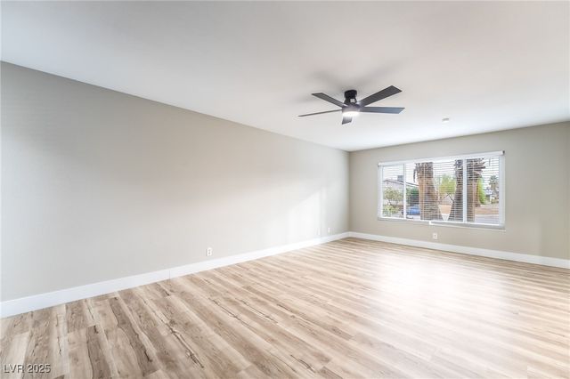 2853 Artic Street, Las Vegas, NV 89121