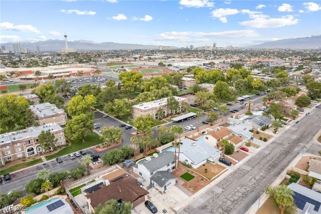 2853 Artic Street, Las Vegas, NV 89121