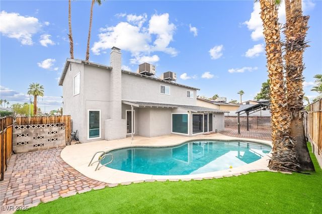 2853 Artic Street, Las Vegas, NV 89121