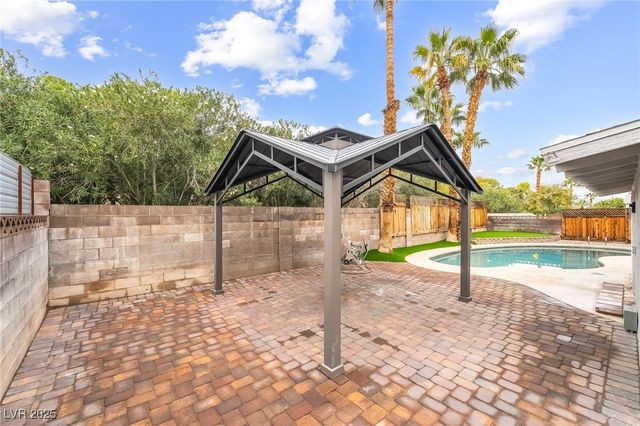 2853 Artic Street, Las Vegas, NV 89121