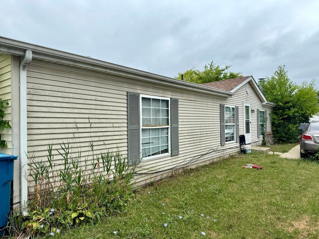 2246 Poplar Lane, Sauk Village, IL 60411