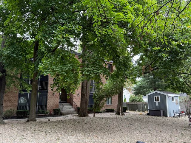35 Washington St 3, Medford, MA 02155