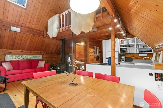 436 Marine Lane, Stuart Island, WA 98250