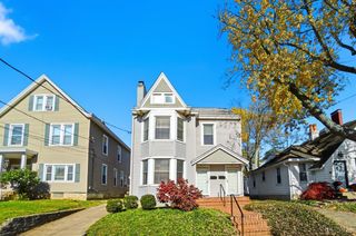 2842 Observatory Avenue, Cincinnati, OH 45208