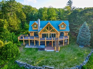 10 Eastridge Road, Newbury, NH 03255