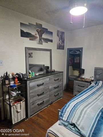 1007 Grant Street, Carthage, MO 64836