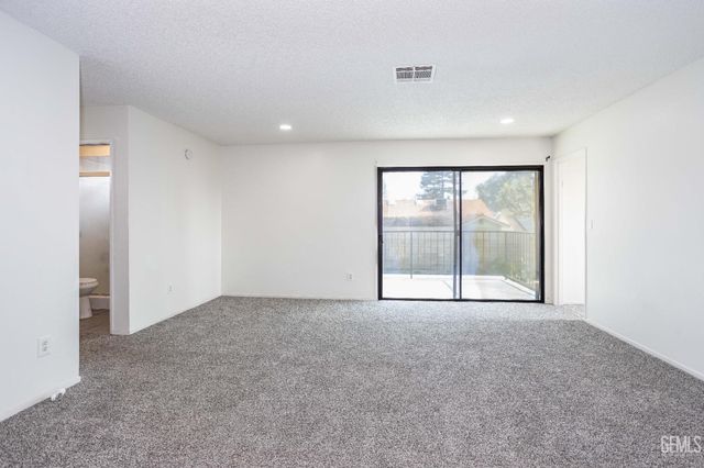 2705 Puder Street, Bakersfield, CA 93306