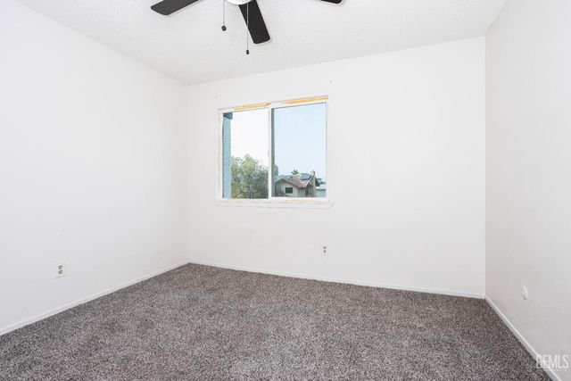 2705 Puder Street, Bakersfield, CA 93306