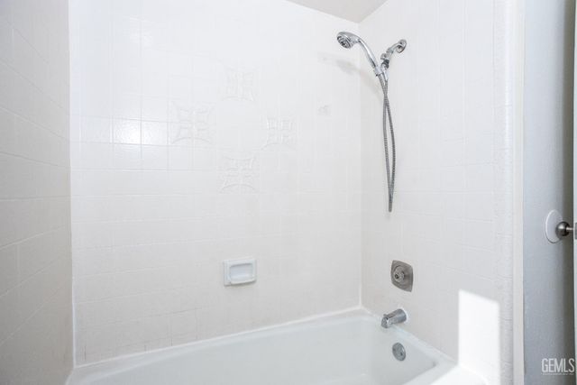 2705 Puder Street, Bakersfield, CA 93306