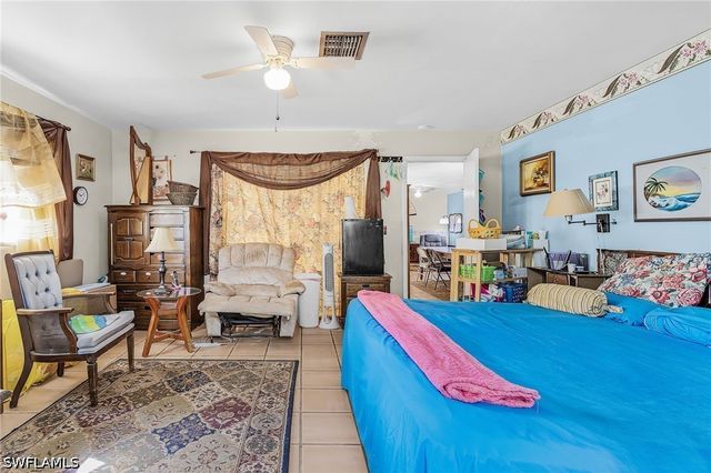 3142 41st ST SW, Naples, FL 34116