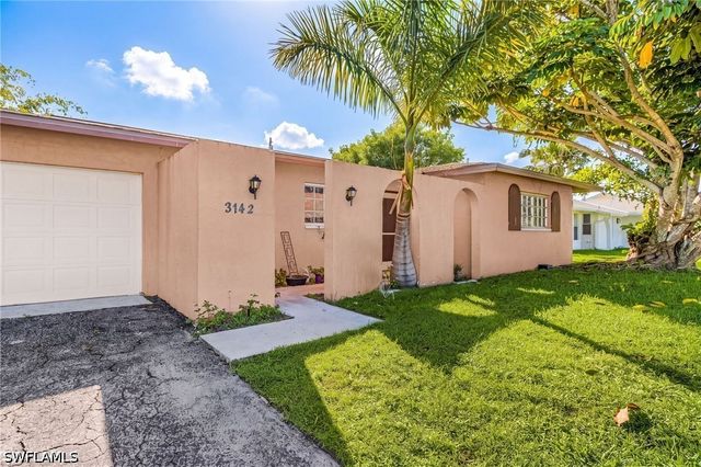 3142 41st ST SW, Naples, FL 34116