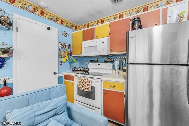 3142 41st ST SW, Naples, FL 34116