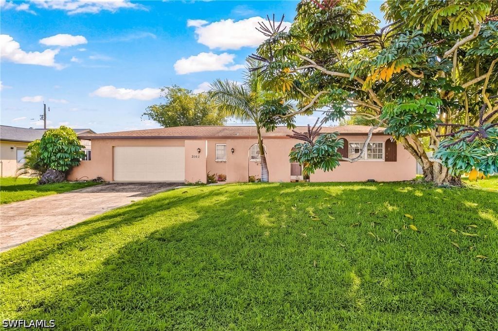 3142 41st ST SW, Naples, FL 34116