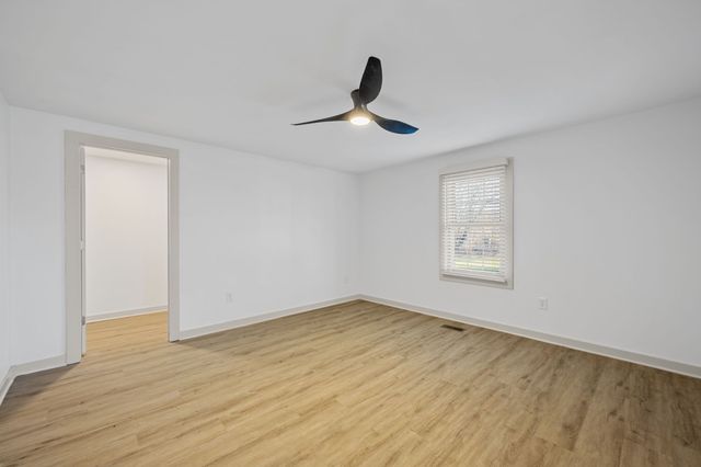 115 66th Ave, Palmer, TN 37365