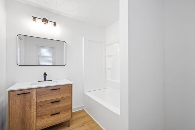 115 66th Ave, Palmer, TN 37365