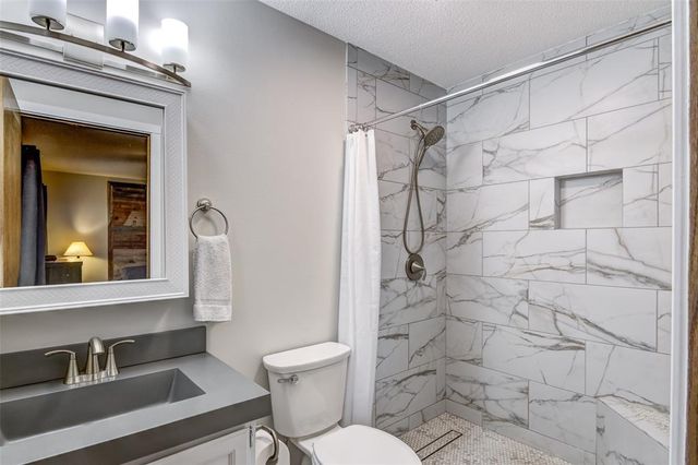 3305 Nimitz Street, Eau Claire, WI 54701