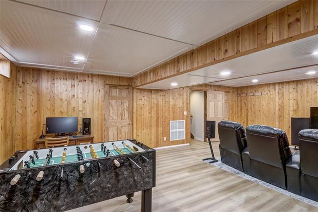 3305 Nimitz Street, Eau Claire, WI 54701