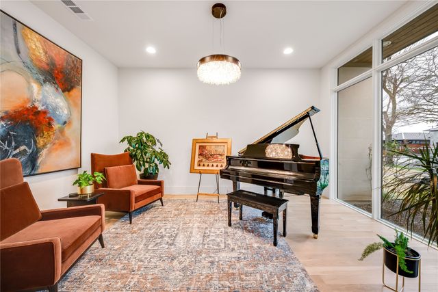 7514 Kaywood Drive, Dallas, TX 75209