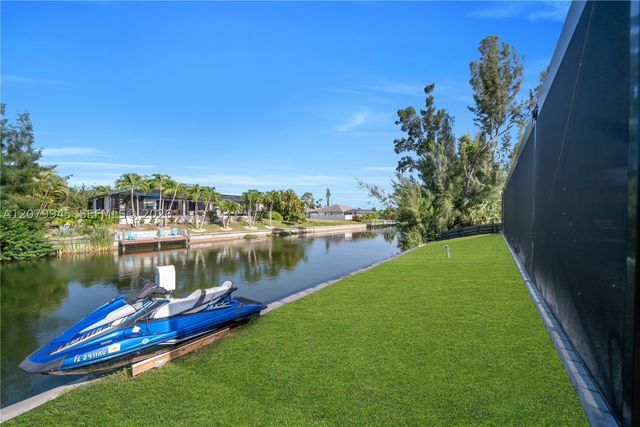 2127 SW 17TH PL, Cape Coral, FL 33991