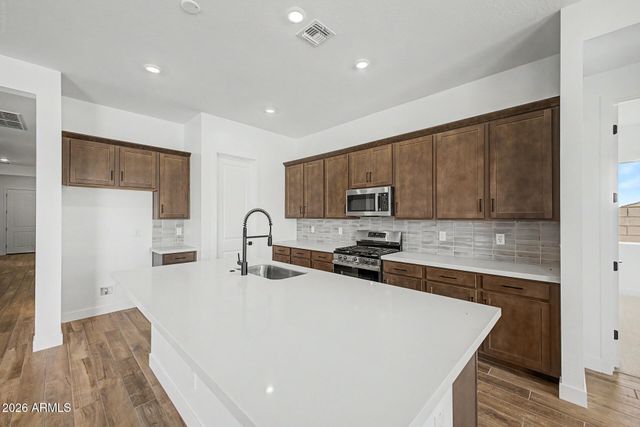 22212 W BLACKHAWK Drive, Surprise, AZ 85387