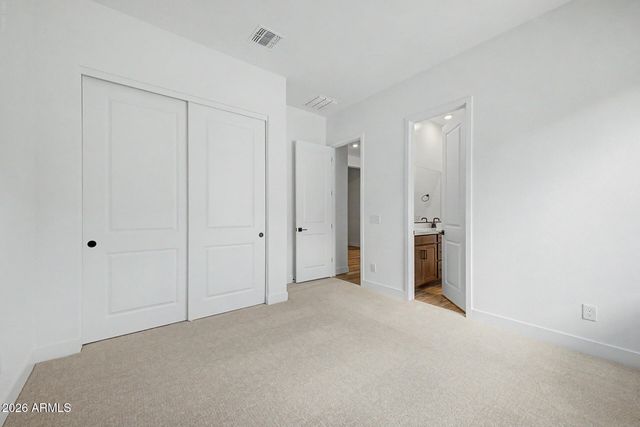 22212 W BLACKHAWK Drive, Surprise, AZ 85387