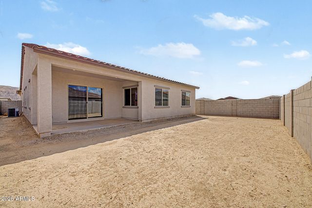 22212 W BLACKHAWK Drive, Surprise, AZ 85387