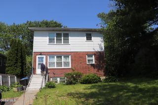 12 Limerick Drive, Albany, NY 12204