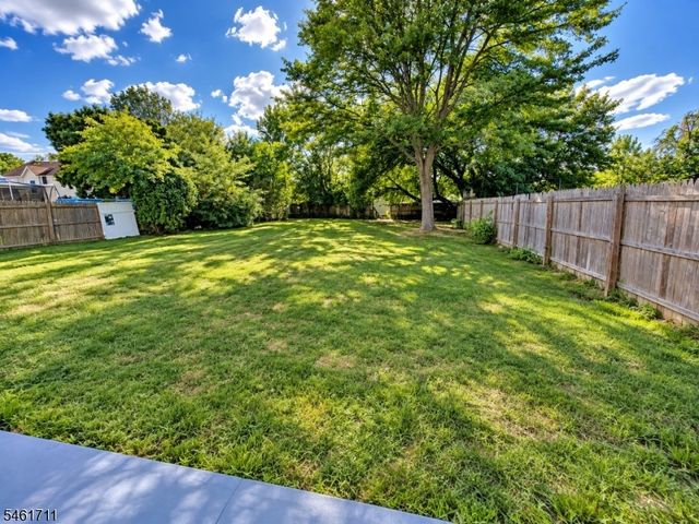 1922 Barnett St, Rahway City, NJ 07065