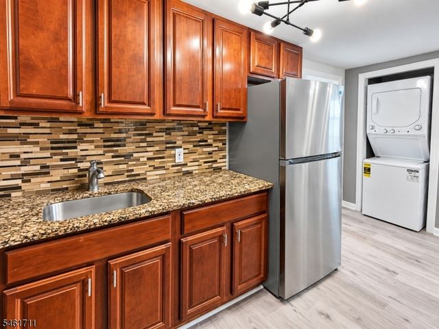 1922 Barnett St, Rahway City, NJ 07065