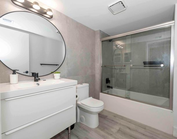 257 OLD MEADOW Way, Palm Beach Gardens, FL 33418