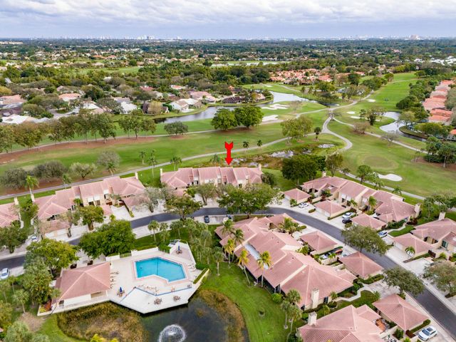 257 OLD MEADOW Way, Palm Beach Gardens, FL 33418
