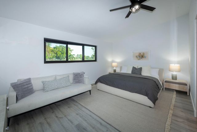 257 OLD MEADOW Way, Palm Beach Gardens, FL 33418