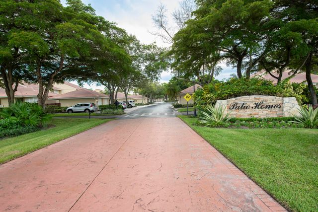 257 OLD MEADOW Way, Palm Beach Gardens, FL 33418