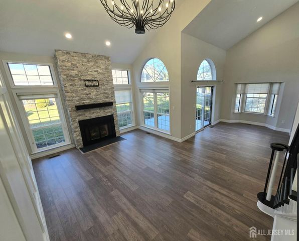 14 Canterbury Drive A, Monroe, NJ 08831