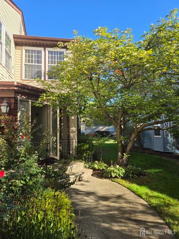14 Canterbury Drive A, Monroe, NJ 08831