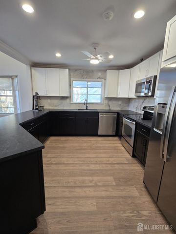 14 Canterbury Drive A, Monroe, NJ 08831