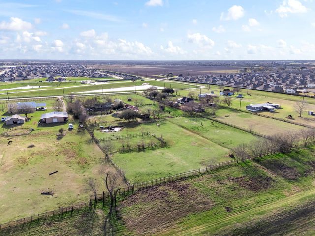 6119 Koeblen Road, Richmond, TX 77469