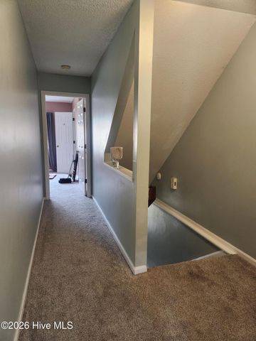 165 Quarterdeck, New Bern, NC 28562